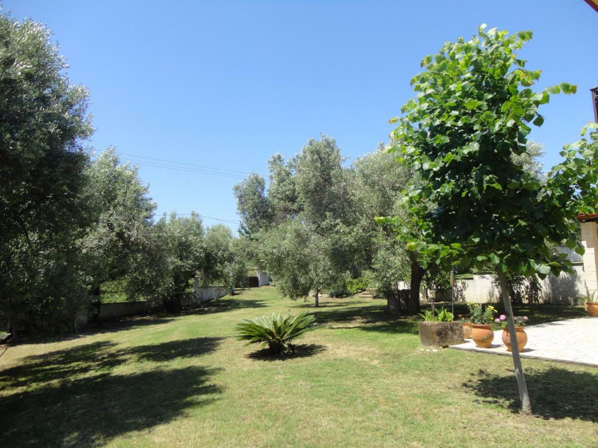 Holiday Villa Vee Nea Skioni Exterior photo